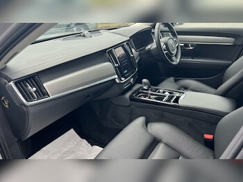 Used Volvo V90 2024 for sale - 75886803: Photo