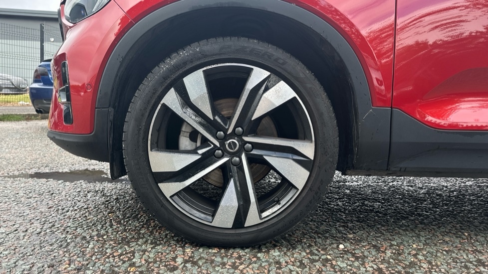 Used Volvo XC40 2025 for sale - 76514758: Photo 25