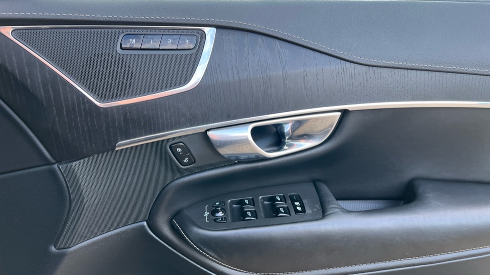 Used Volvo XC90 2020 for sale - 76874963: Photo 15