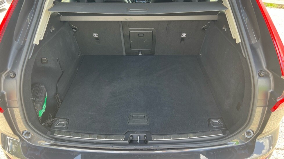 Used Volvo XC60 2024 for sale - 76180147: Photo 17