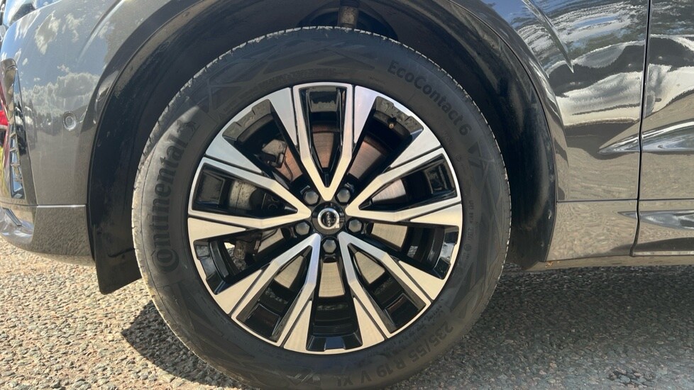 Used Volvo XC60 2024 for sale - 76180147: Photo 25