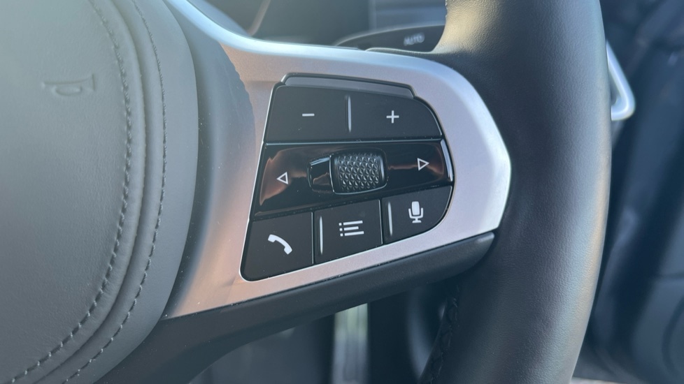Used BMW i4 2024 for sale - 76086642: Photo 21