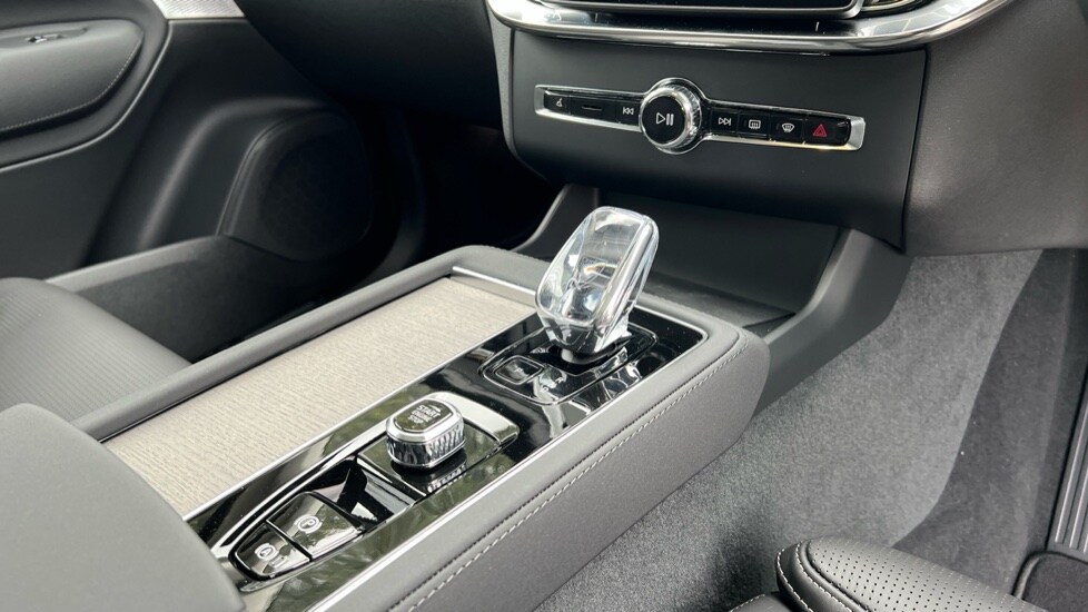 Used Volvo XC90 2025 for sale - 76183987: Photo 14