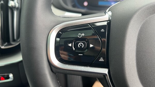 Used Volvo XC60 2024 for sale - 75584348: Photo 18