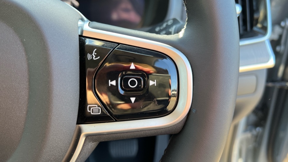 Used Volvo XC90 2025 for sale - 76873610: Photo 19