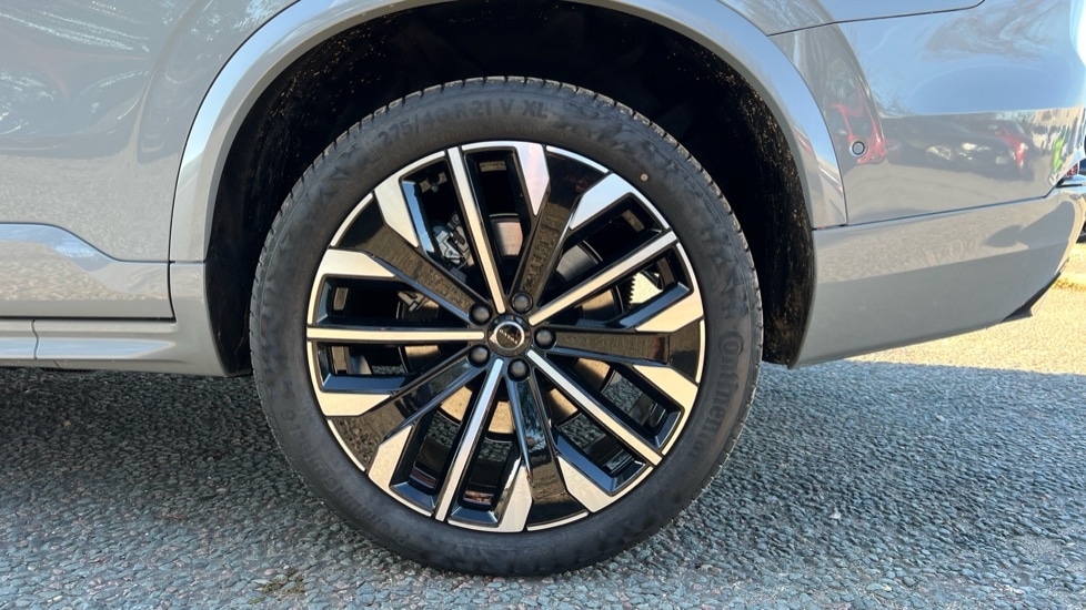 Used Volvo XC90 2025 for sale - 76873610: Photo 26