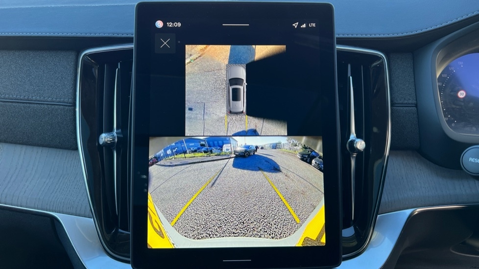 Used Volvo XC90 2025 for sale - 76873610: Photo 32