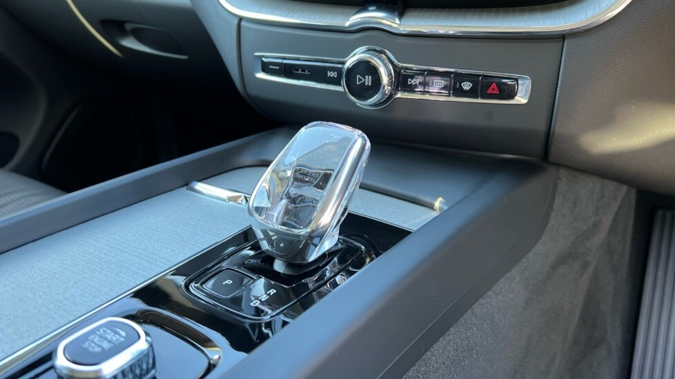 Used Volvo XC60 2025 for sale - 76872753: Photo 14