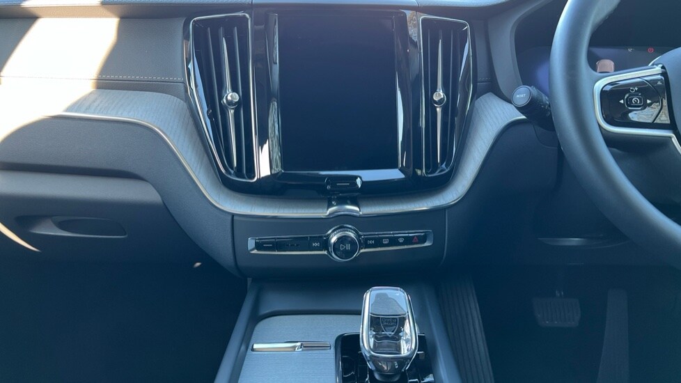 Used Volvo XC60 2025 for sale - 76872753: Photo 22