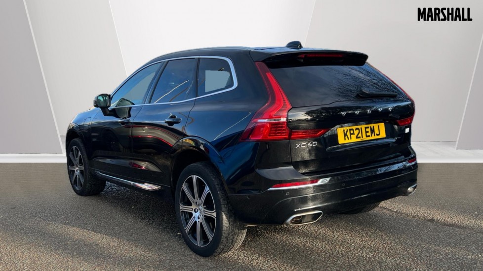 Used Volvo XC60 2021 for sale - 76872882: Photo 2