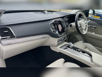 Used Volvo XC90 2024 for sale - 75698681: Photo