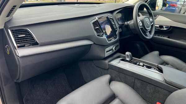 Used Volvo XC90 2024 for sale - 75652958: Photo 4