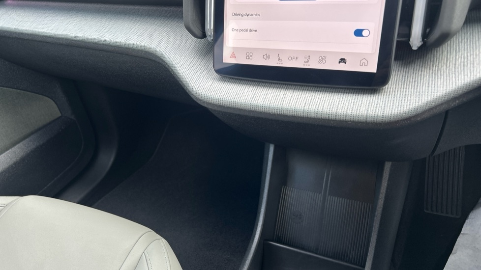 Used Volvo EX30 2025 for sale - 76868488: Photo 14