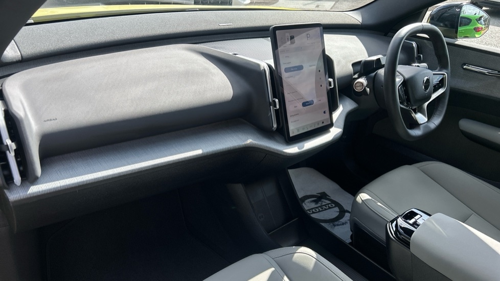 Used Volvo EX30 2025 for sale - 76868488: Photo 4