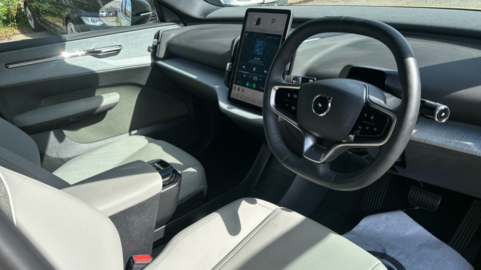 Used Volvo EX30 2025 for sale - 76868488: Photo 5