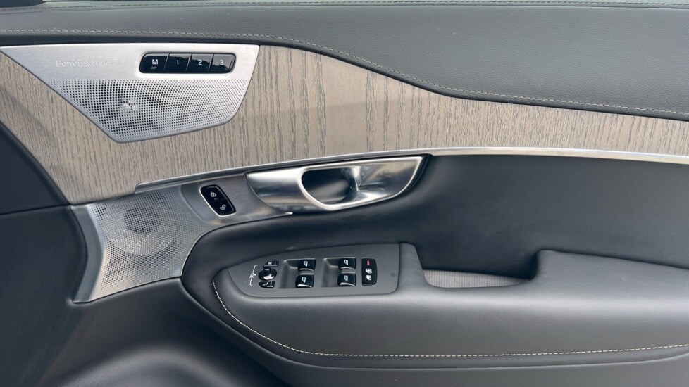 Used Volvo XC90 2024 for sale - 76099960: Photo 15