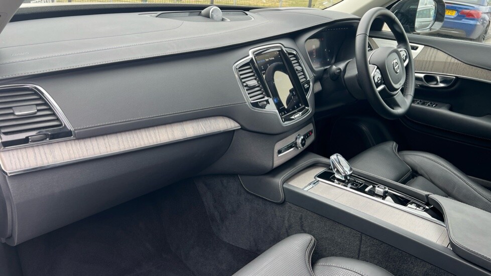 Used Volvo XC90 2024 for sale - 76099960: Photo 4