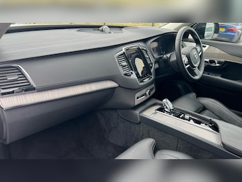 Used Volvo XC90 2024 for sale - 76099960: Photo 4