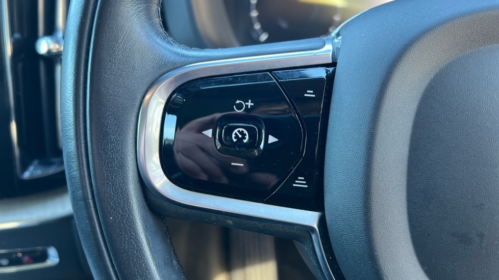 Used Volvo XC60 2021 for sale - 76684328: Photo 18