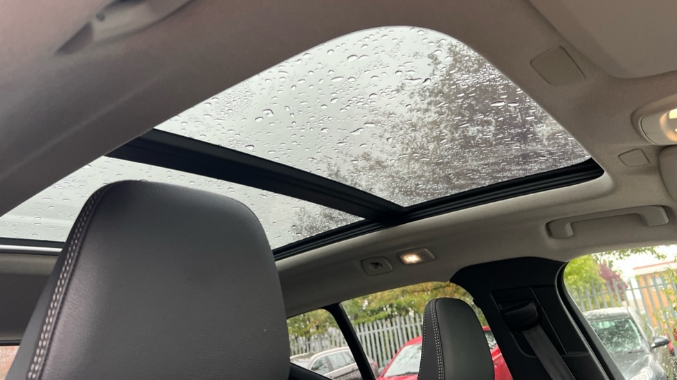 Used Volvo XC40 2024 for sale - 76871471: Photo 34