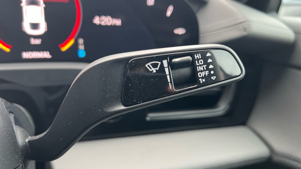 Used Porsche Taycan 2023 for sale - 76233971: Photo 23