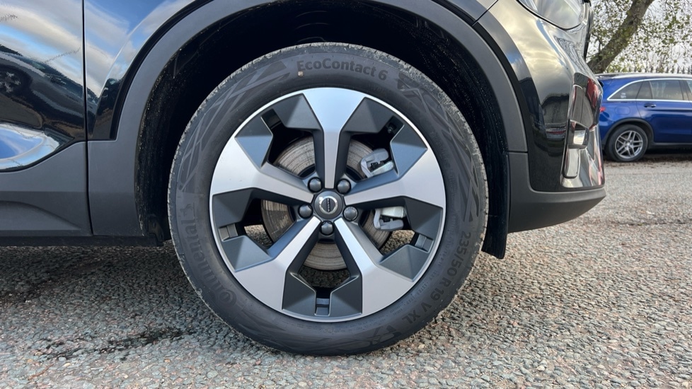 Used Volvo XC40 2025 for sale - 76894785: Photo 16