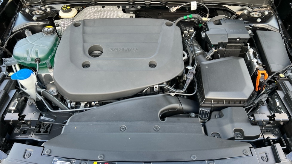 Used Volvo XC40 2025 for sale - 76894785: Photo 23