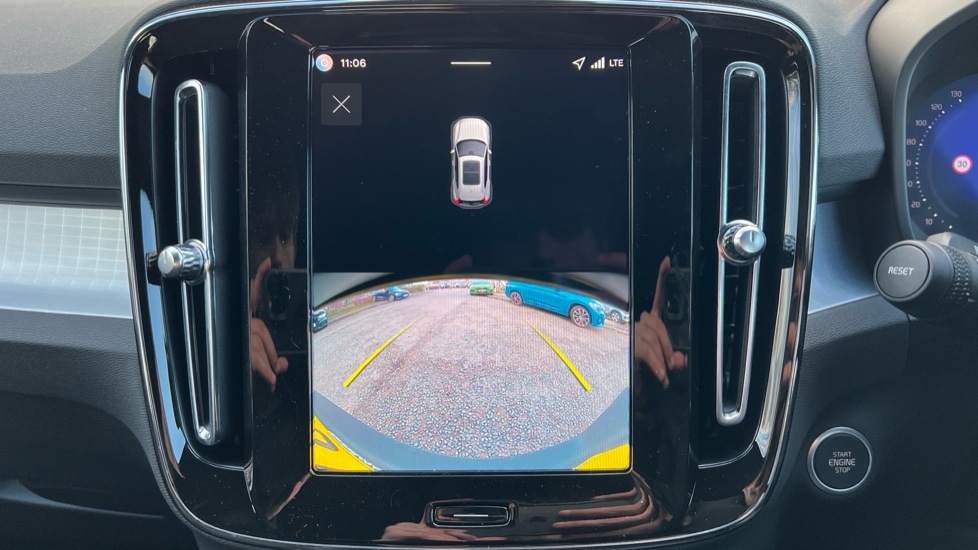 Used Volvo XC40 2025 for sale - 76894785: Photo 32