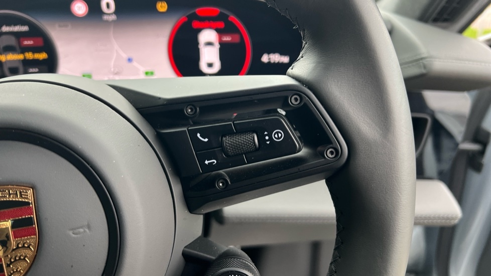 Used Porsche Taycan 2023 for sale - 76871571: Photo 23