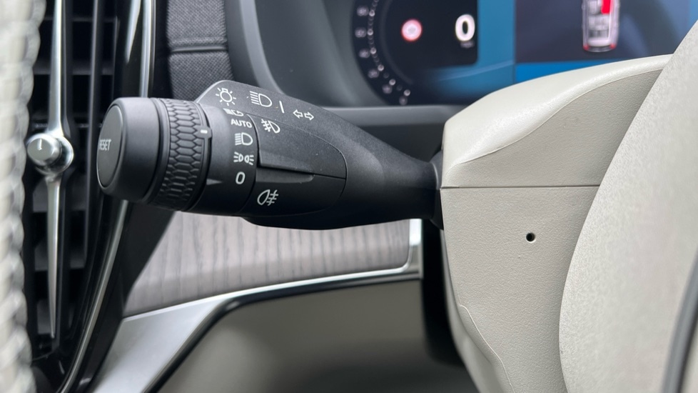 Used Volvo XC90 2025 for sale - 76773345: Photo 27