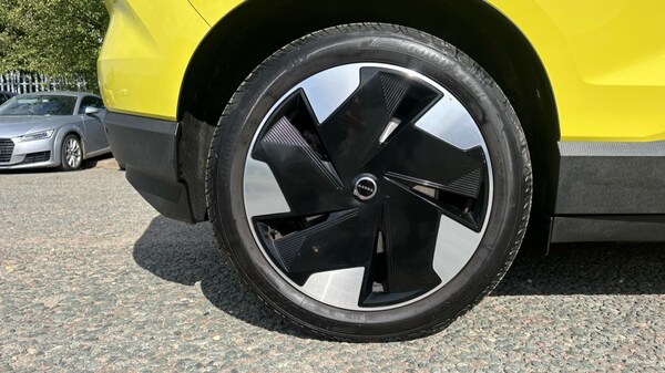 Used Volvo EX30 2025 for sale - 75467279: Photo 24