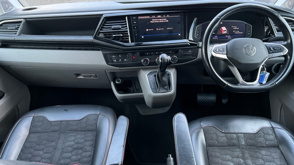 Used Volkswagen Transporter 2022 for sale - 76874216: Photo 11