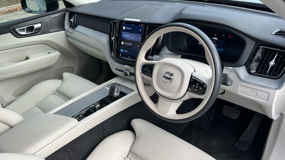 Used Volvo XC60 2025 for sale - 76780287: Photo 5