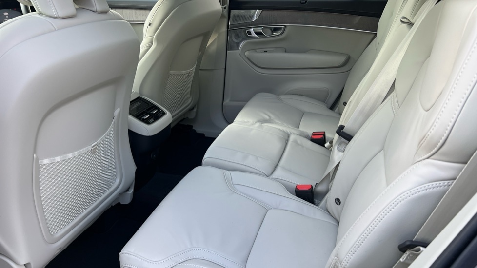 Used Volvo XC90 2025 for sale - 77047601: Photo 10