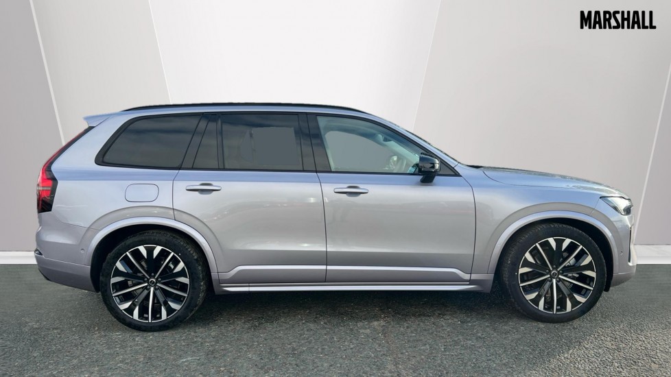 Used Volvo XC90 2025 for sale - 77047601: Photo 3