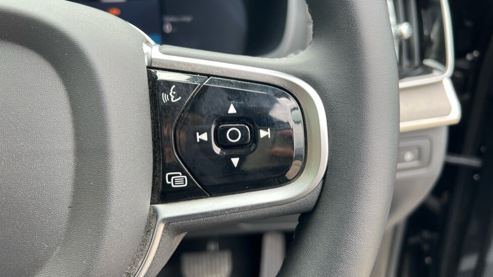 Used Volvo XC90 2025 for sale - 76487410: Photo 19