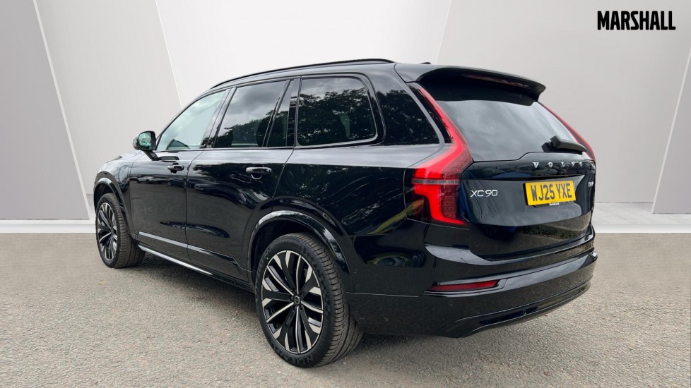 Used Volvo XC90 2025 for sale - 76487410: Photo 2