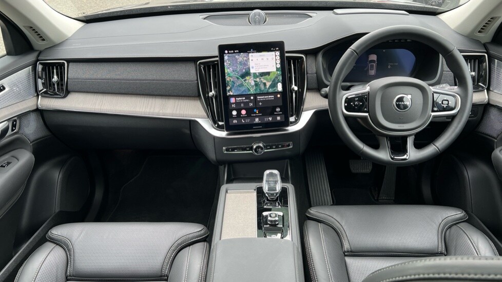 Used Volvo XC90 2025 for sale - 76487410: Photo 21