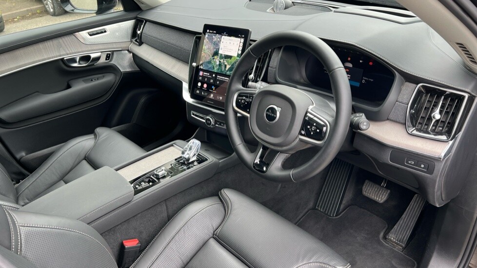 Used Volvo XC90 2025 for sale - 76487410: Photo 5