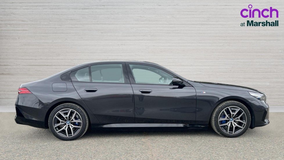 Used BMW i5 2024 for sale - 76868616: Photo 2