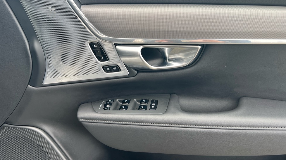 Used Volvo V90 2024 for sale - 76871523: Photo 15