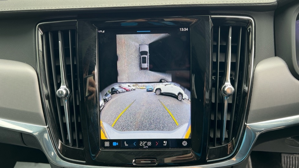 Used Volvo V90 2024 for sale - 76871523: Photo 31