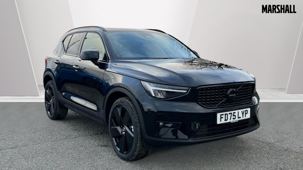 Used Volvo XC40 2025 for sale - 76894802: Photo 1