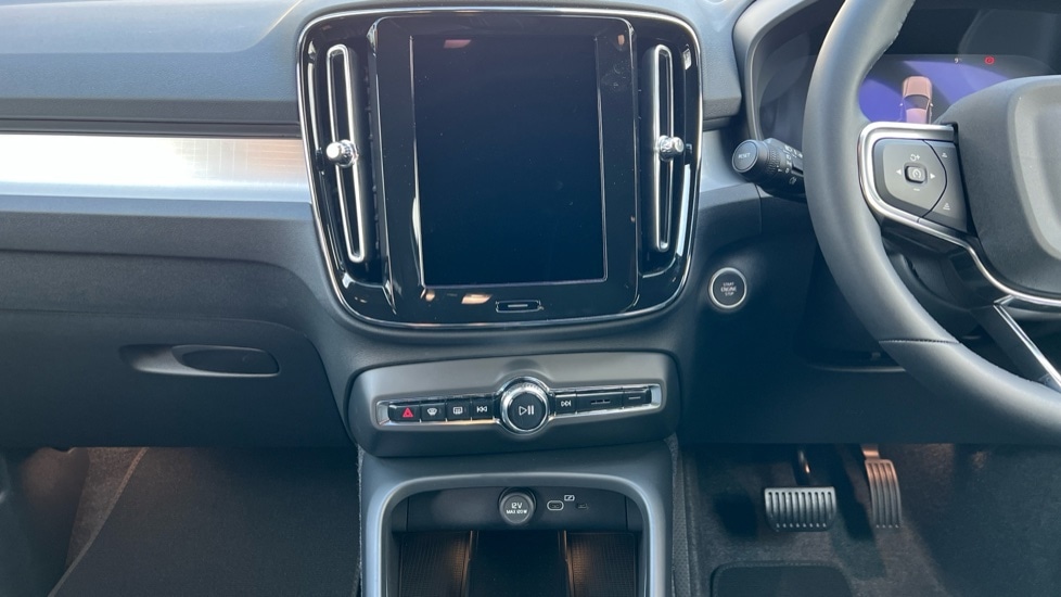 Used Volvo XC40 2025 for sale - 76894802: Photo 22