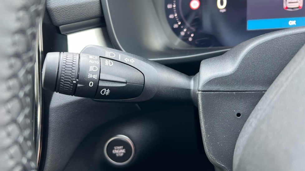 Used Volvo XC40 2025 for sale - 76894802: Photo 27