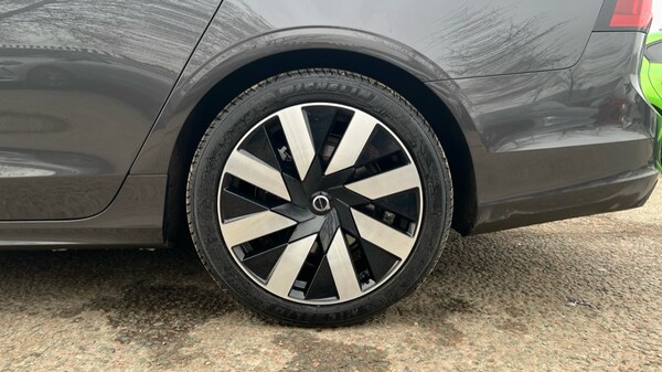 Used Volvo V90 2024 for sale - 75648419: Photo 26