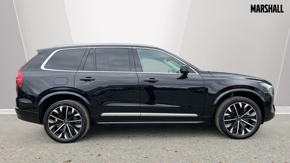 Used Volvo XC90 2025 for sale - 76067077: Photo 3