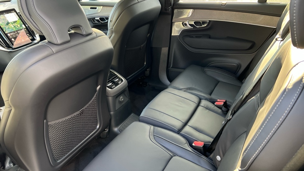 Used Volvo XC90 2025 for sale - 76140211: Photo 10