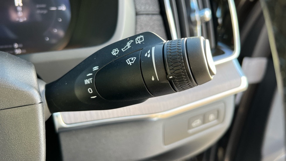 Used Volvo XC90 2025 for sale - 76140211: Photo 28