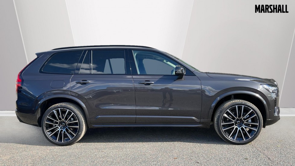 Used Volvo XC90 2025 for sale - 76140211: Photo 3